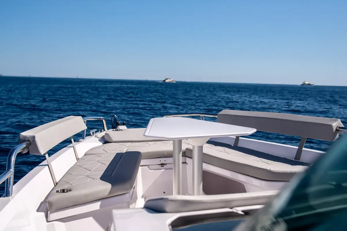 Axopar 28, master cabin — Monaco Lux Yachts, Monaco. Axopar 28 — 30m