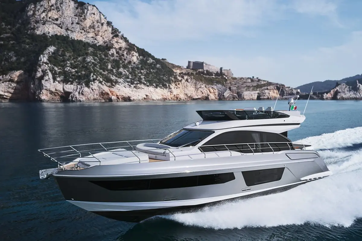 Azimut 53, exterior — Monaco Lux Yachts, Monaco. Azimut 53 — 17m