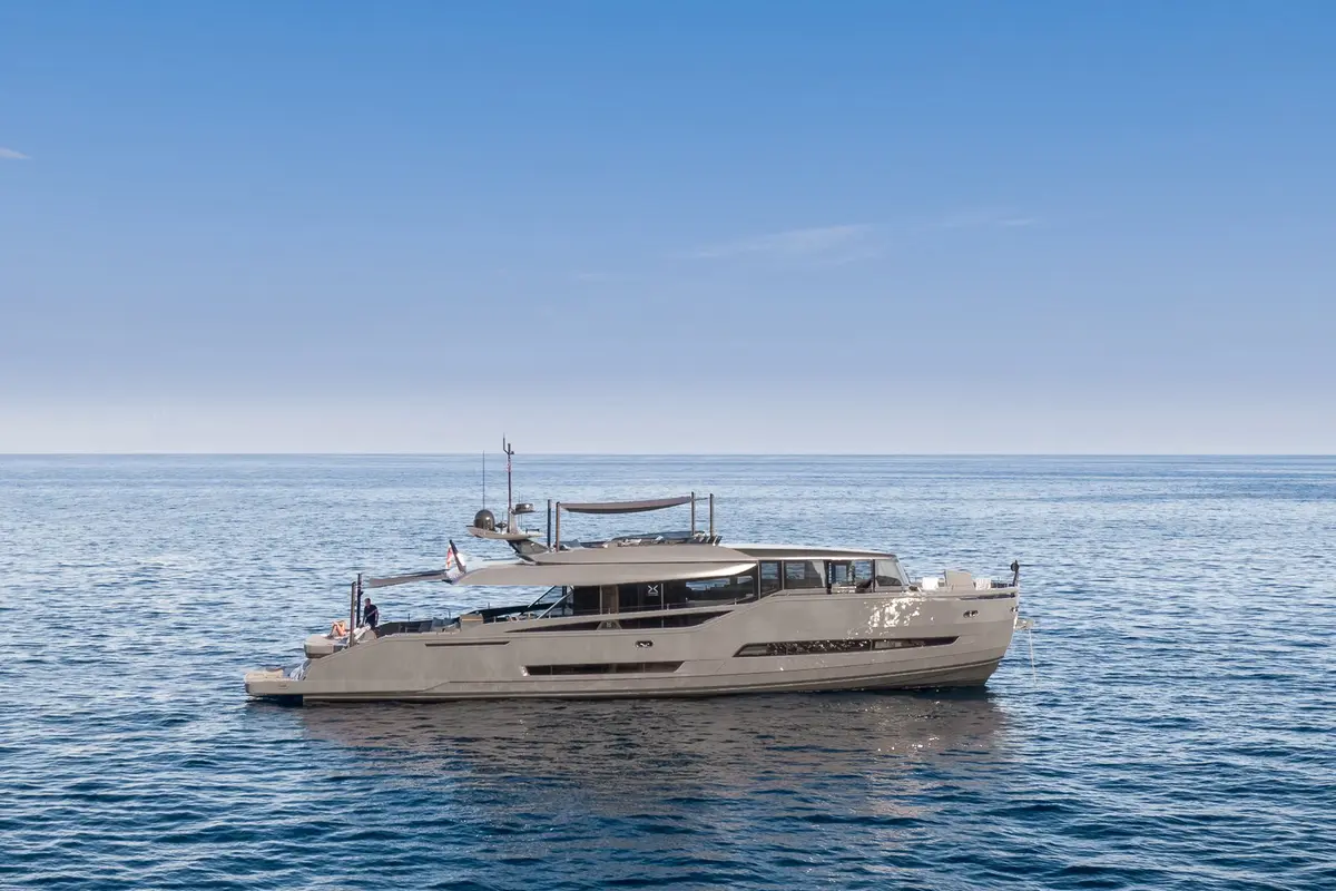 Extra 86, main deck — Monaco Lux Yachts, Monaco. Extra 86 — 26m