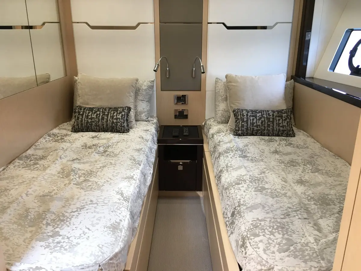 Sunseeker 68, main deck — Monaco Lux Yachts, Monaco. Sunseeker 68 — 22m