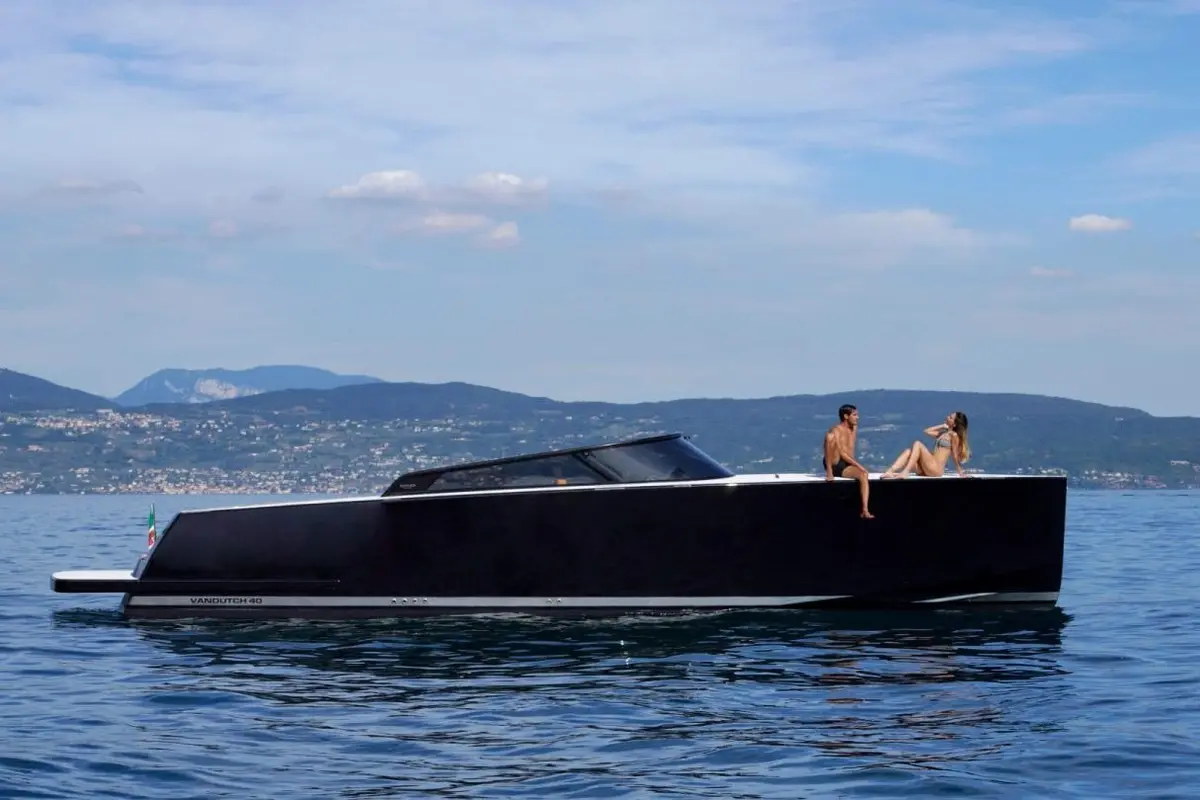 VanDutch 40, exterior — Monaco Lux Yachts, Monaco. VanDutch 40 — 12m