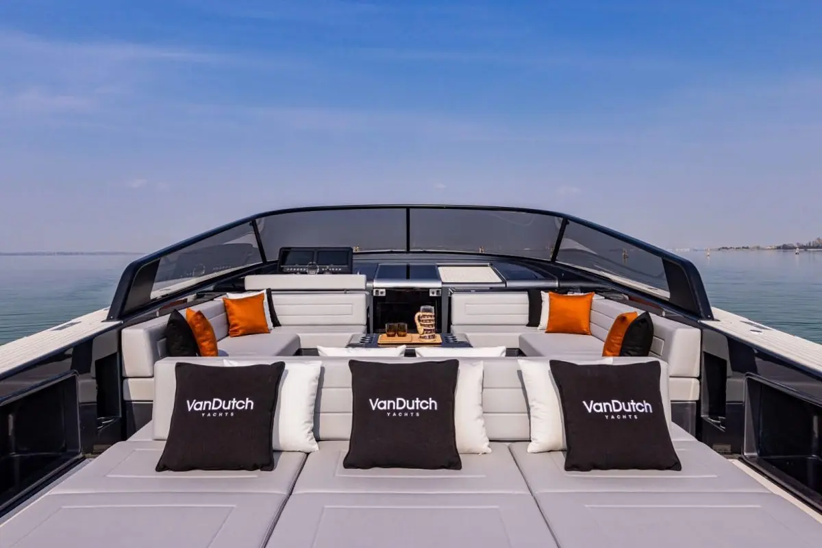 Vandutch 55, main deck — Monaco Lux Yachts, Monaco. Vandutch 55 — 16m