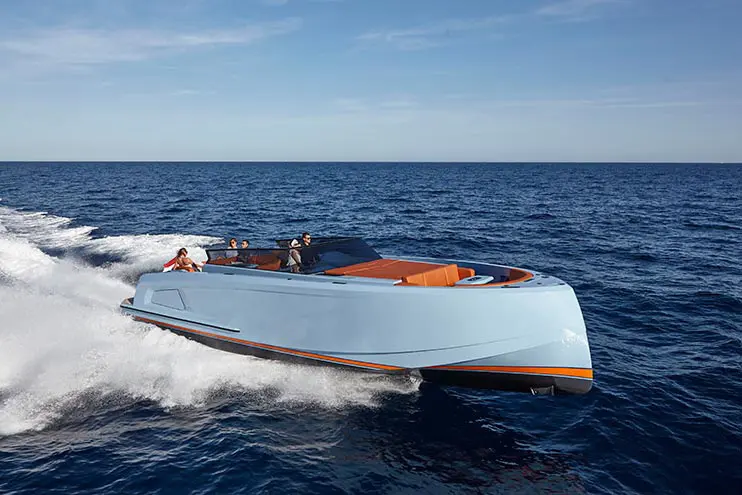 Vanquish VQ60, внешний вид — Monaco Lux Yachts, Монако. Vanquish VQ60 — 18.3m